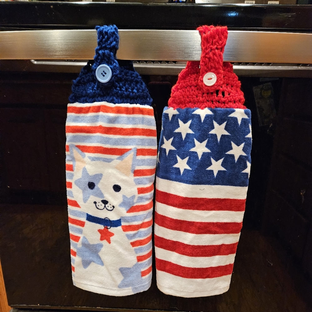 2 New Without Tags!  Kitchen towels with Crocheted toppers
